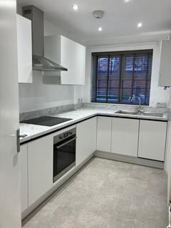 3 bedroom house to rent, Exbury Street, Manchester M14