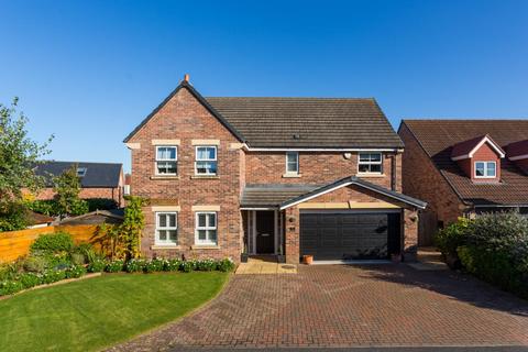 4 bedroom detached house for sale, Sycamore Close, Howden, Goole