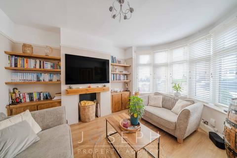 74 Ashcroft Road, Ipswich, IP1 6AD