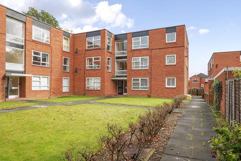 2 bedroom flat for sale, Montagu Court, Leeds LS8