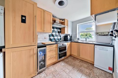 1 bedroom flat for sale, Ashford,  Surrey,  TW15