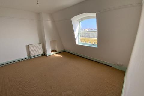 2 bedroom flat to rent, Brunswick Terrace, HOVE, BN3