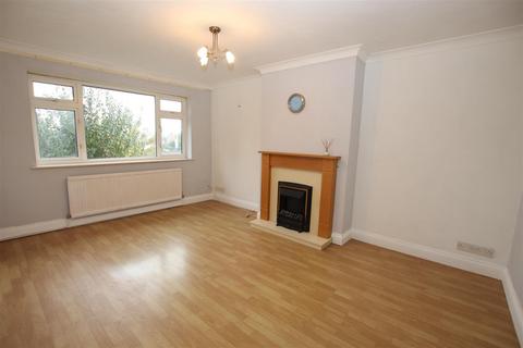 2 bedroom maisonette to rent, Iron Mill Lane, Crayford, Dartford