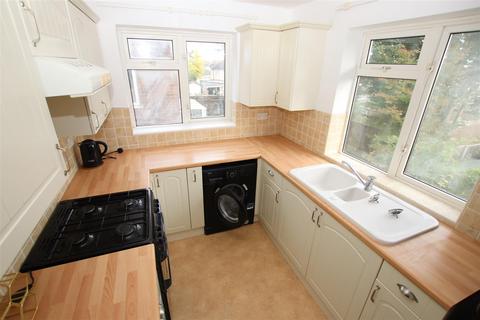 2 bedroom maisonette to rent, Iron Mill Lane, Crayford, Dartford