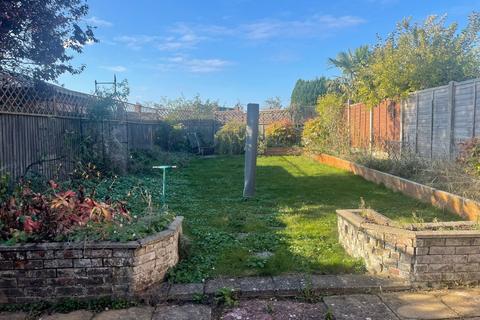28 Calderwood, Gravesend, DA12 4QH