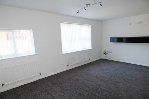 2 bedroom flat to rent, Frost Mews, South Shields