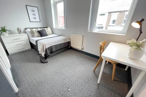 undefined, Romer Road, L6 6DH,