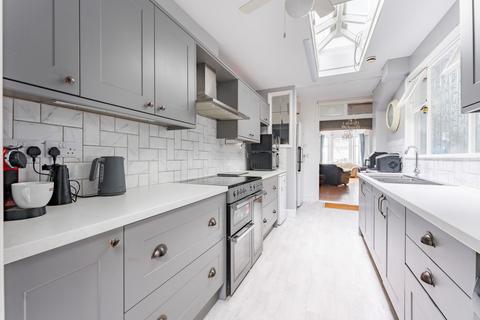 6 bedroom terraced house for sale, Trafalgar Road, Great Yarmouth
