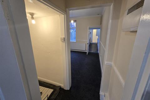 2 bedroom terraced house to rent, Queen Mary Street, Palfrey, Walsall