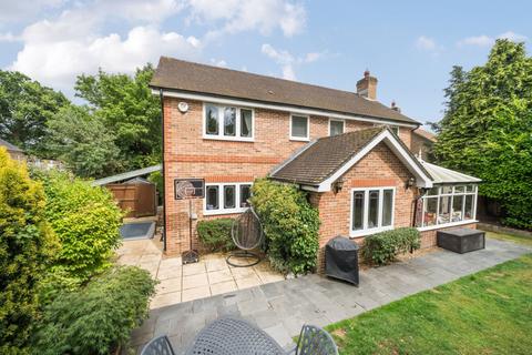 undefined, Hoggarth Close, Petersfield, GU31