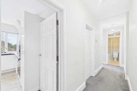 2 bedroom flat to rent, 5 Trewartha Park, Weston-super-Mare, Somerset, BS23