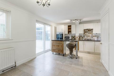 2 Atterbrook, Bradwell, Milton Keynes, MK13 9EY