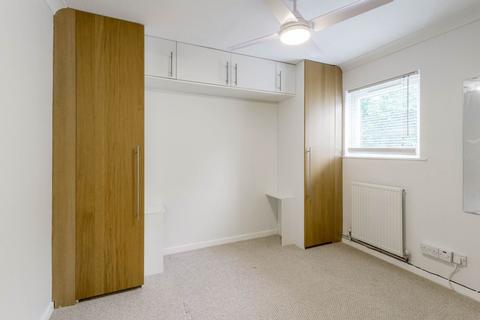 2 Atterbrook, Bradwell, Milton Keynes, MK13 9EY