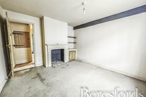 2 bedroom end of terrace house for sale, East Street, Colchester, CO1