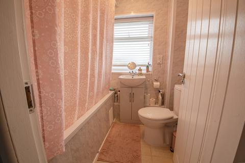 45 Haveswater Close, Gunthorpe, Peterborough, PE4 7DT
