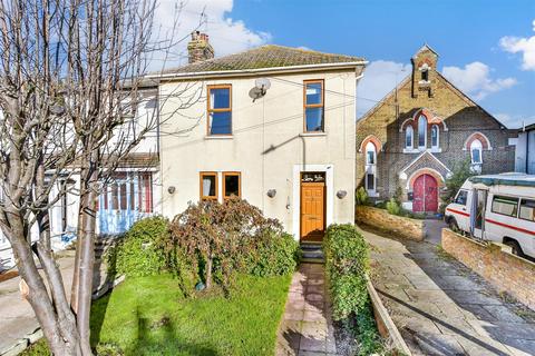 4 bedroom semi-detached house for sale, High Street, Queenborough, Sheerness, Kent