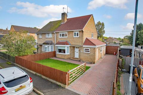 3 bedroom semi-detached house for sale, Sandlands Avenue, North Northamptonshire NN14