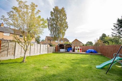 3 bedroom semi-detached house for sale, Sandlands Avenue, North Northamptonshire NN14