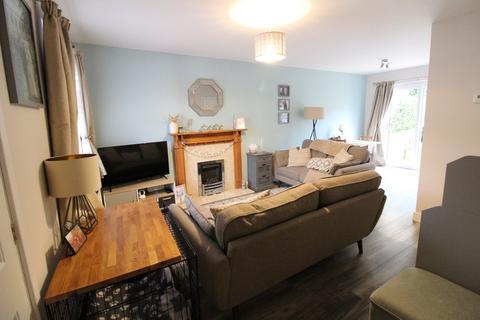 12 Parry Close, Harden, Bingley, BD16 1TR