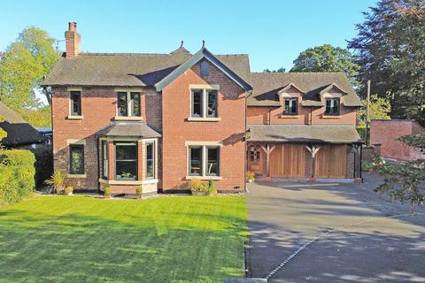 5 bedroom townhouse for sale, Stafford Road, Eccleshall, ST21