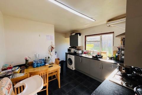 3 bedroom terraced house for sale, Orchard Mead, HATFIELD AL10