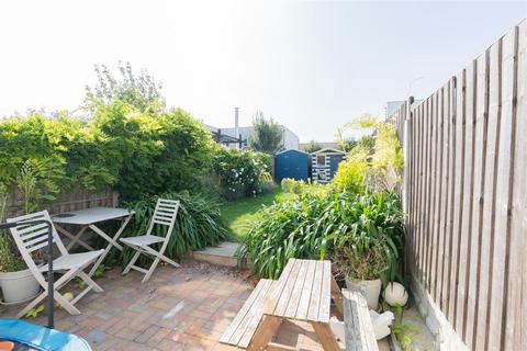 23 Hinguar Street, Shoeburyness, Southend-on-sea, SS3 9AN