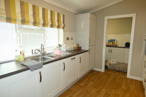 undefined, Seaview Avenue, CO5