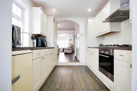 133 Windmill Lane, Cheshunt, Waltham Cross, EN8 9AR