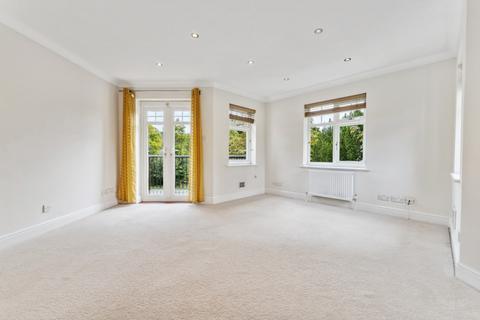 2 bedroom flat for sale, Court Road, Maidenhead