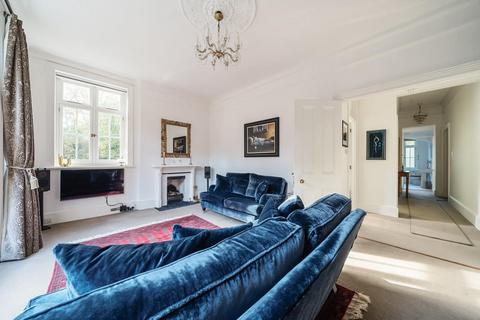 2 bedroom flat for sale, Windlesham,  Surrey,  GU20