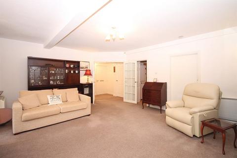 2 bedroom apartment for sale, Hall Lane, Mobberley