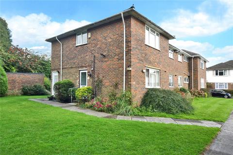 2 bedroom ground floor flat for sale, Courtlands Crescent, Banstead, Surrey, SM7