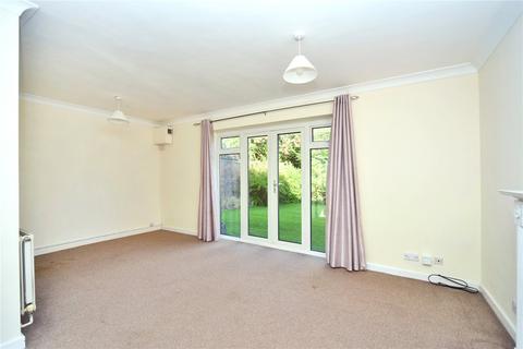 2 bedroom ground floor flat for sale, Courtlands Crescent, Banstead, Surrey, SM7