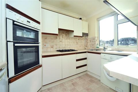 2 bedroom ground floor flat for sale, Courtlands Crescent, Banstead, Surrey, SM7