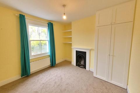 2 bedroom terraced house to rent, Chalford Road Dulwich