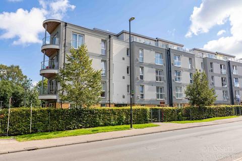 2 bedroom flat for sale, West Green Drive, Crawley RH11