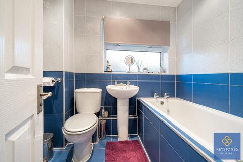 181 Bell Avenue, Romford, RM3 7BX