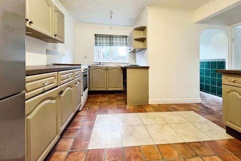 32 Church Balk, Edenthorpe, Doncaster, DN3 2NA