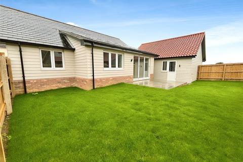 3 bedroom bungalow for sale, Exeter Road, Claydon, Ipswich, Suffolk, IP6