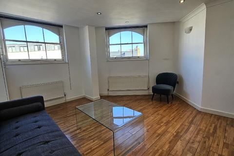 2 bedroom apartment to rent, Commercial Street, London, Spitalfields