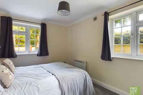 1 bedroom apartment for sale, The Maultway, Camberley, Surrey, GU15