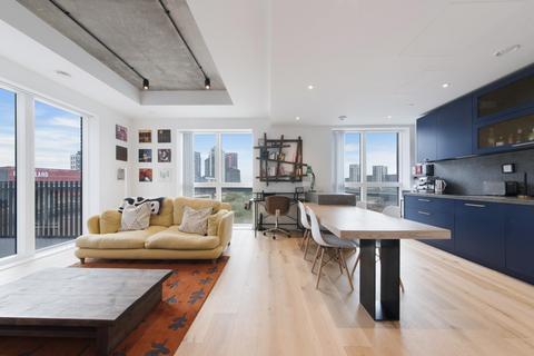 Dulke House, Goodluck Hope, E14