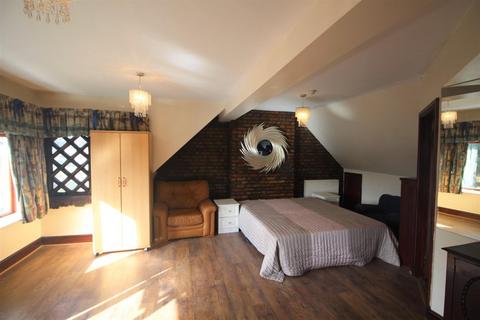 undefined, Studio, Whitchurch Lane,HA8 6QL
