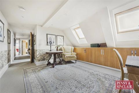 undefined, The Royal Apartments, RG9 1AF