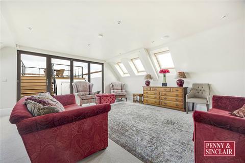 3 bedroom penthouse for sale, The Royal Apartments, RG9 1AF