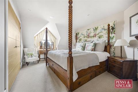3 bedroom penthouse for sale, The Royal Apartments, RG9 1AF