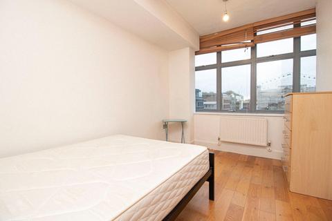 2 bedroom apartment to rent, Curtain Road, Shoreditch, EC2A