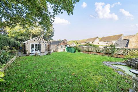 3 bedroom detached bungalow for sale, Newnham Lane, Newnham, ME9