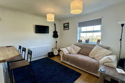 2 bedroom apartment for sale, Finkle Court, Market Weighton, York