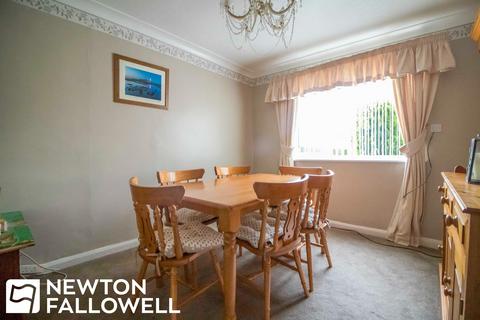 4 bedroom semi-detached house for sale, Underwood Avenue, Torworth DN22